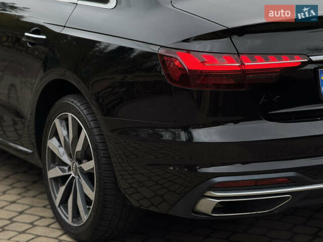 Чорний Ауді А4, об'ємом двигуна 2 л та пробігом 55 тис. км за 23800 $, фото 19 на Automoto.ua