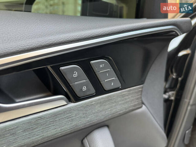 Черный Ауди А4, объемом двигателя 1.98 л и пробегом 42 тыс. км за 26900 $, фото 15 на Automoto.ua