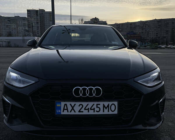 Чорний Ауді А4, об'ємом двигуна 2 л та пробігом 50 тис. км за 31300 $, фото 3 на Automoto.ua
