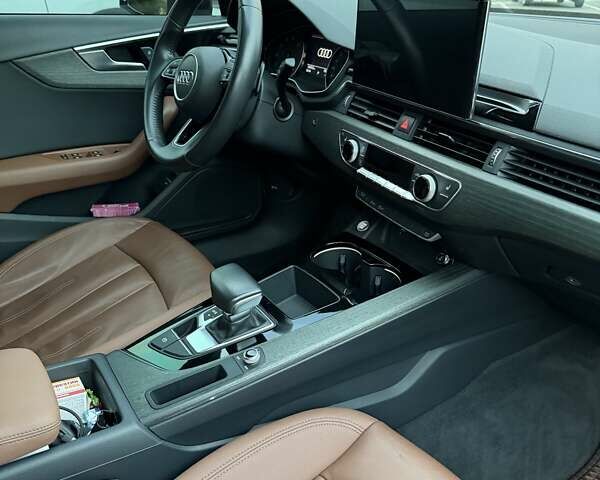 Ауді А4 2020 у Києві на Automoto.ua Чорний Ауді А4, об'ємом двигуна 1.98 л та пробігом 120 тис. км за 22500 $, фото 8 на Automoto.ua