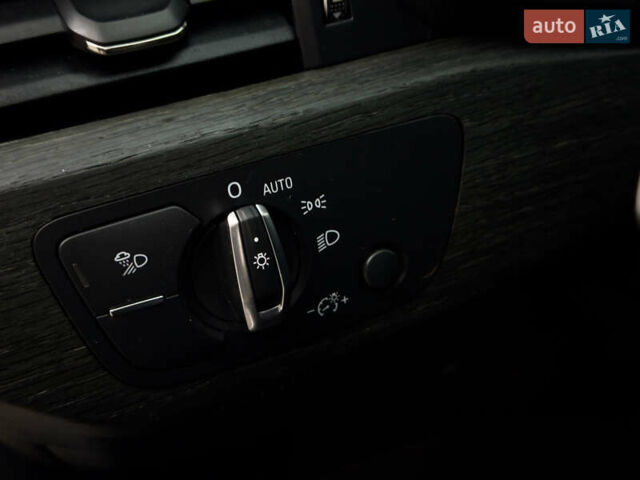 Черный Ауди А4, объемом двигателя 2 л и пробегом 93 тыс. км за 29999 $, фото 34 на Automoto.ua