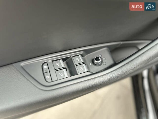 Черный Ауди А4, объемом двигателя 2 л и пробегом 64 тыс. км за 26700 $, фото 31 на Automoto.ua