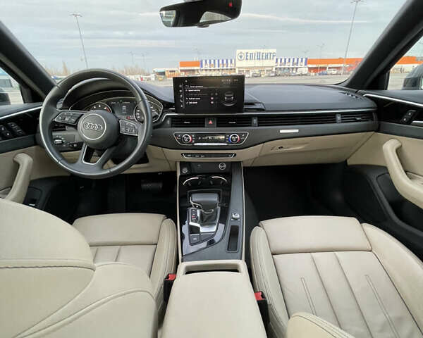 Чорний Ауді А4, об'ємом двигуна 2 л та пробігом 50 тис. км за 31300 $, фото 13 на Automoto.ua