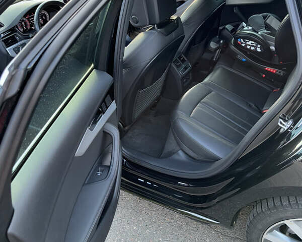 Черный Ауди А4, объемом двигателя 1.98 л и пробегом 70 тыс. км за 27000 $, фото 14 на Automoto.ua