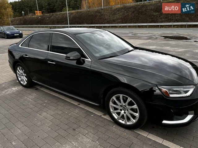 Черный Ауди А4, объемом двигателя 1.98 л и пробегом 42 тыс. км за 28000 $, фото 5 на Automoto.ua