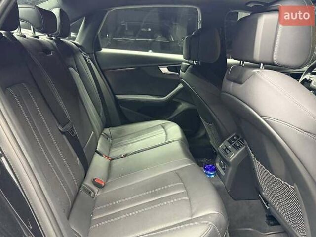 Черный Ауди А4, объемом двигателя 1.98 л и пробегом 27 тыс. км за 30000 $, фото 14 на Automoto.ua