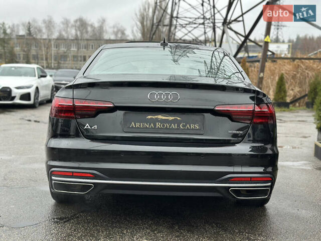 Черный Ауди А4, объемом двигателя 1.98 л и пробегом 27 тыс. км за 29000 $, фото 10 на Automoto.ua