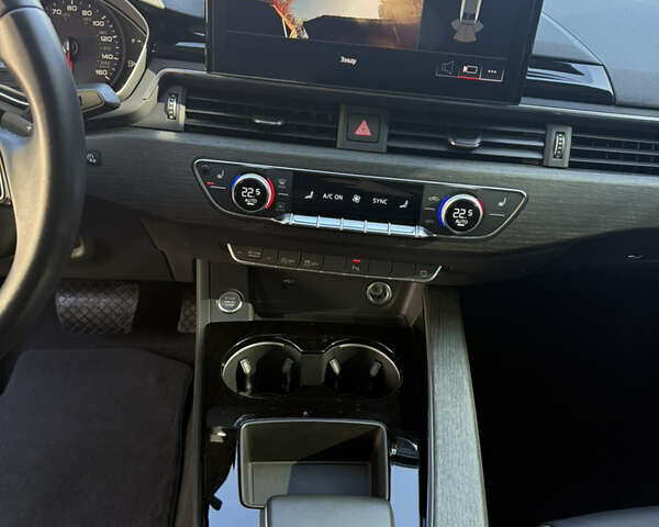 Чорний Ауді А4, об'ємом двигуна 2 л та пробігом 50 тис. км за 26900 $, фото 14 на Automoto.ua