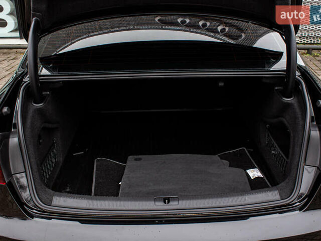 Чорний Ауді А4, об'ємом двигуна 1.98 л та пробігом 60 тис. км за 29800 $, фото 65 на Automoto.ua