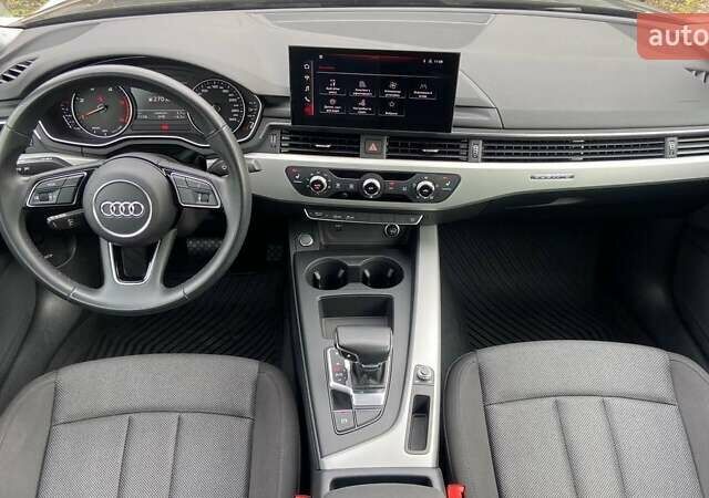 Черный Ауди А4, объемом двигателя 1.97 л и пробегом 61 тыс. км за 31500 $, фото 7 на Automoto.ua