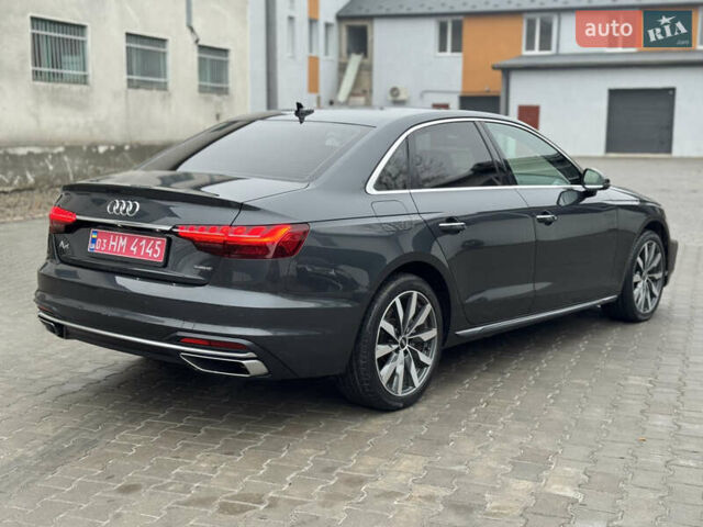 Черный Ауди А4, объемом двигателя 1.98 л и пробегом 46 тыс. км за 30999 $, фото 6 на Automoto.ua