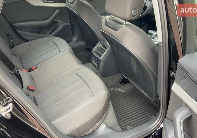 Черный Ауди А4, объемом двигателя 1.97 л и пробегом 61 тыс. км за 31500 $, фото 6 на Automoto.ua