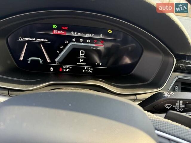 Чорний Ауді А4, об'ємом двигуна 1.98 л та пробігом 4 тис. км за 44000 $, фото 98 на Automoto.ua