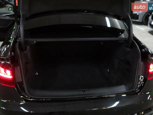 Черный Ауди А4, объемом двигателя 2 л и пробегом 57 тыс. км за 31999 $, фото 21 на Automoto.ua