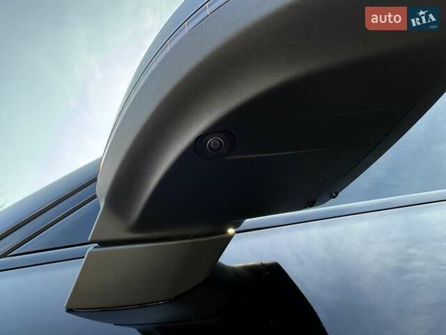 Чорний Ауді А4, об'ємом двигуна 1.98 л та пробігом 4 тис. км за 44000 $, фото 53 на Automoto.ua