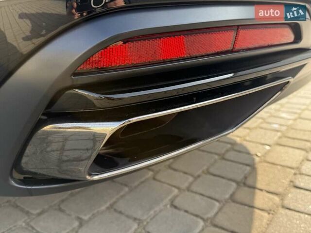 Чорний Ауді А4, об'ємом двигуна 1.98 л та пробігом 4 тис. км за 44000 $, фото 42 на Automoto.ua