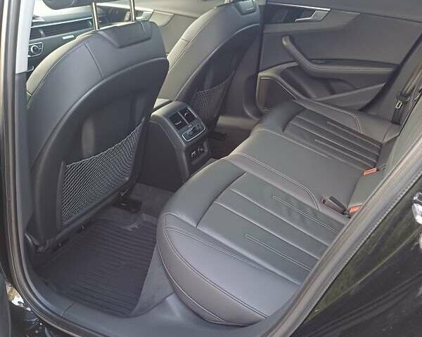 Черный Ауди А4, объемом двигателя 1.97 л и пробегом 30 тыс. км за 35000 $, фото 11 на Automoto.ua