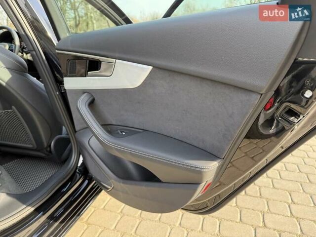 Чорний Ауді А4, об'ємом двигуна 1.98 л та пробігом 4 тис. км за 44000 $, фото 84 на Automoto.ua