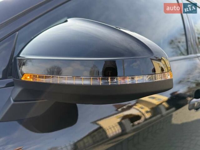 Чорний Ауді А4, об'ємом двигуна 1.98 л та пробігом 4 тис. км за 44000 $, фото 54 на Automoto.ua