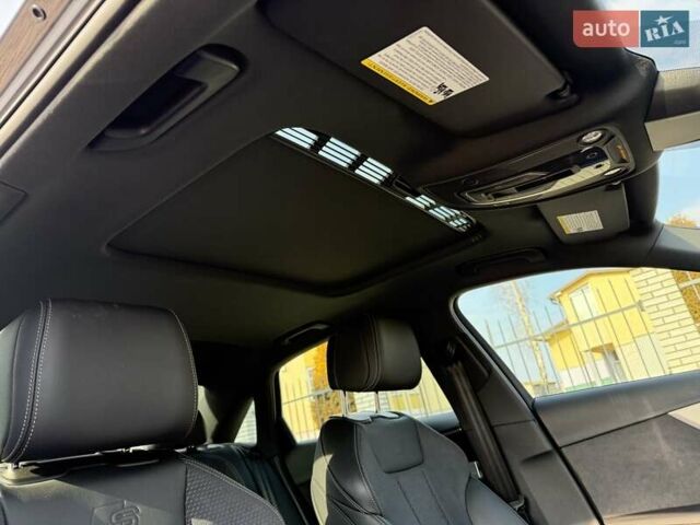 Чорний Ауді А4, об'ємом двигуна 1.98 л та пробігом 4 тис. км за 44000 $, фото 77 на Automoto.ua
