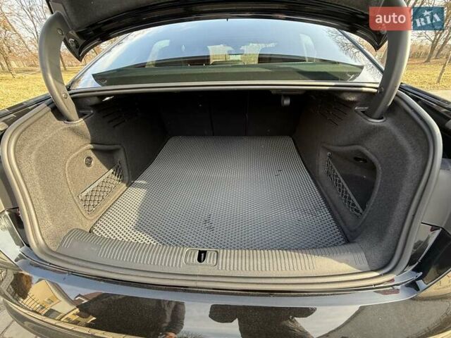 Чорний Ауді А4, об'ємом двигуна 1.98 л та пробігом 4 тис. км за 44000 $, фото 103 на Automoto.ua