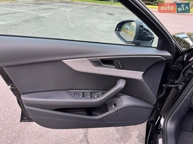 Чорний Ауді А4, об'ємом двигуна 2 л та пробігом 44 тис. км за 39900 $, фото 17 на Automoto.ua