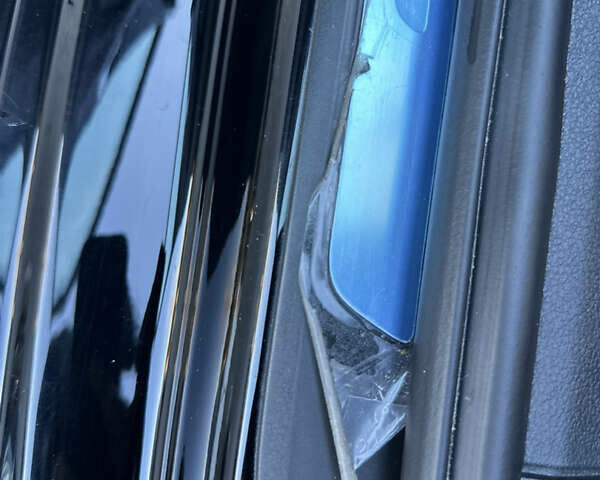 Черный Ауди А4, объемом двигателя 1.98 л и пробегом 18 тыс. км за 24800 $, фото 11 на Automoto.ua