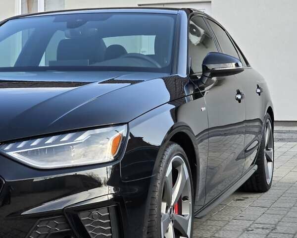 Чорний Ауді А4, об'ємом двигуна 1.98 л та пробігом 4 тис. км за 44000 $, фото 5 на Automoto.ua
