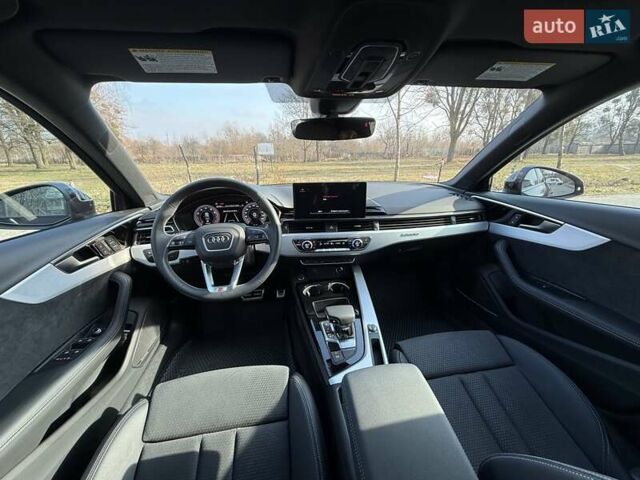 Чорний Ауді А4, об'ємом двигуна 1.98 л та пробігом 4 тис. км за 44000 $, фото 94 на Automoto.ua