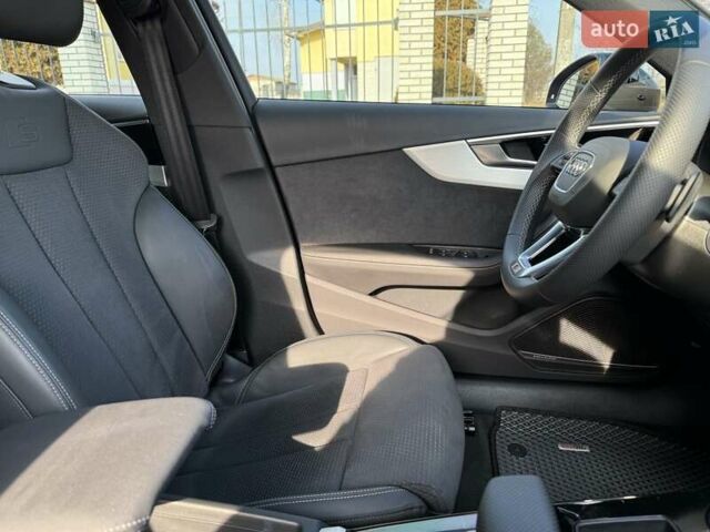 Чорний Ауді А4, об'ємом двигуна 1.98 л та пробігом 4 тис. км за 44000 $, фото 78 на Automoto.ua