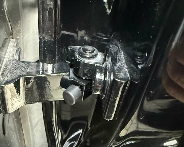 Чорний Ауді А4, об'ємом двигуна 1.98 л та пробігом 4 тис. км за 44000 $, фото 117 на Automoto.ua