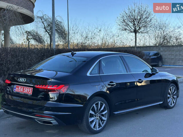 Черный Ауди А4, объемом двигателя 1.98 л и пробегом 18 тыс. км за 24800 $, фото 4 на Automoto.ua