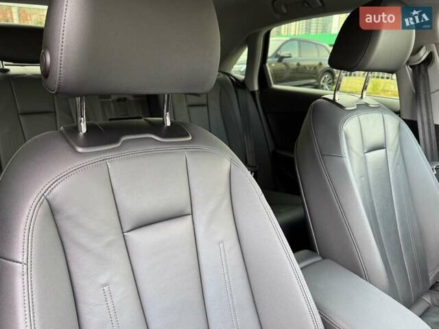 Чорний Ауді А4, об'ємом двигуна 2 л та пробігом 44 тис. км за 39900 $, фото 62 на Automoto.ua