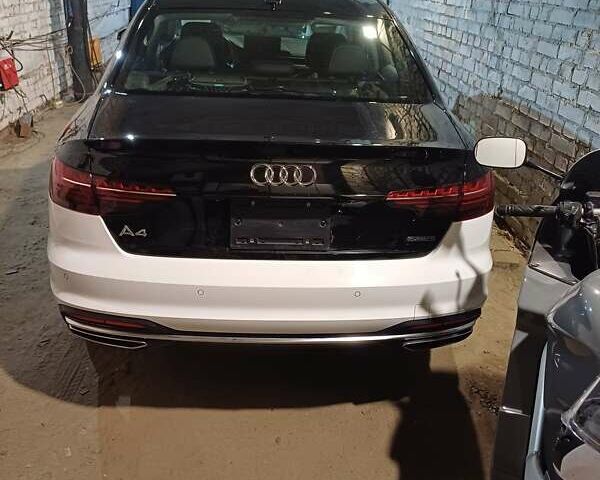 Черный Ауди А4, объемом двигателя 1.97 л и пробегом 30 тыс. км за 35000 $, фото 18 на Automoto.ua