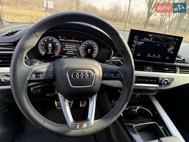 Чорний Ауді А4, об'ємом двигуна 1.98 л та пробігом 4 тис. км за 44000 $, фото 90 на Automoto.ua