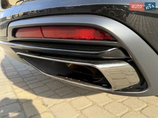 Чорний Ауді А4, об'ємом двигуна 1.98 л та пробігом 4 тис. км за 44000 $, фото 41 на Automoto.ua