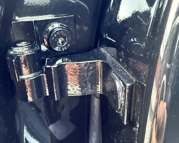 Чорний Ауді А4, об'ємом двигуна 1.98 л та пробігом 4 тис. км за 44000 $, фото 120 на Automoto.ua