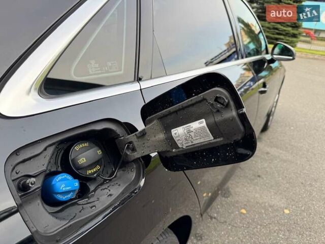 Чорний Ауді А4, об'ємом двигуна 2 л та пробігом 44 тис. км за 39900 $, фото 6 на Automoto.ua