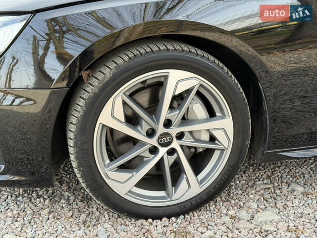 Чорний Ауді А4, об'ємом двигуна 1.98 л та пробігом 40 тис. км за 29900 $, фото 5 на Automoto.ua