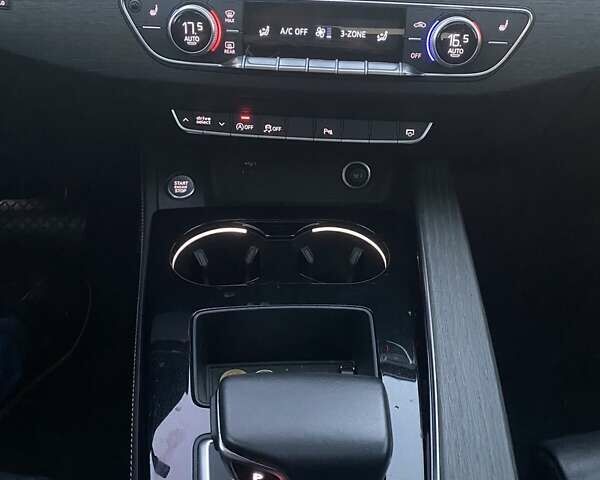 Ауди А4 2023 в Полтаве на Automoto.ua Черный Ауди А4, объемом двигателя 1.98 л и пробегом 35 тыс. км за 35500 $, фото 16 на Automoto.ua