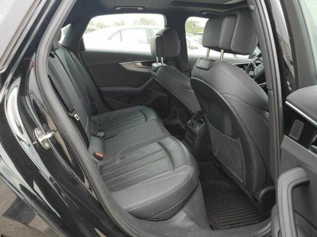 Черный Ауди А4, объемом двигателя 2 л и пробегом 61 тыс. км за 25000 $, фото 9 на Automoto.ua