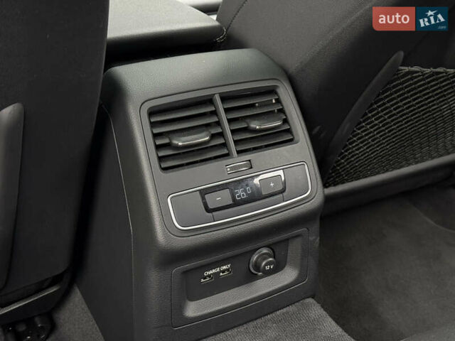 Черный Ауди А4, объемом двигателя 1.98 л и пробегом 79 тыс. км за 31900 $, фото 12 на Automoto.ua