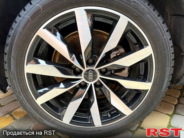 Черный Ауди А4, объемом двигателя 2 л и пробегом 39 тыс. км за 29950 $, фото 7 на Automoto.ua