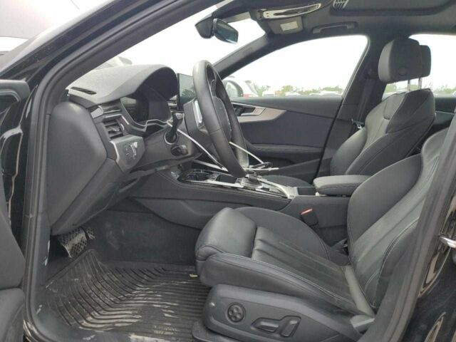 Черный Ауди А4, объемом двигателя 2 л и пробегом 61 тыс. км за 25000 $, фото 6 на Automoto.ua