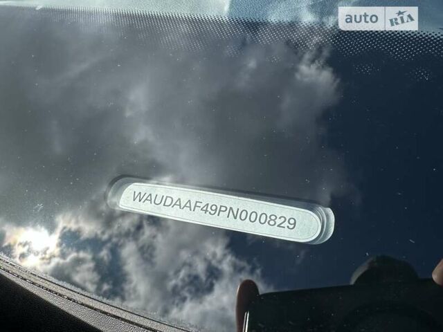 Чорний Ауді А4, об'ємом двигуна 2 л та пробігом 2 тис. км за 37999 $, фото 44 на Automoto.ua