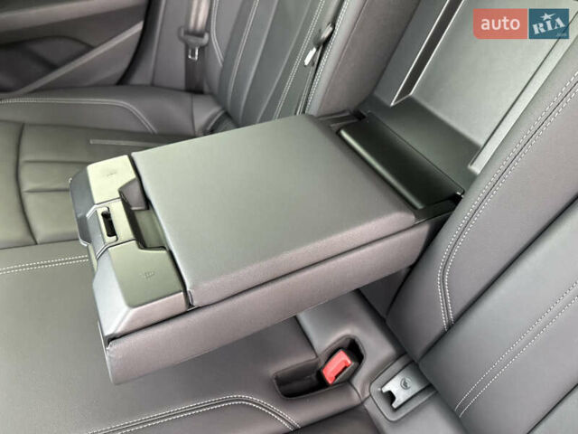 Чорний Ауді А4, об'ємом двигуна 1.98 л та пробігом 40 тис. км за 29900 $, фото 65 на Automoto.ua