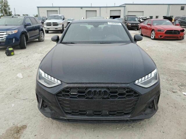 Черный Ауди А4, объемом двигателя 2 л и пробегом 61 тыс. км за 25000 $, фото 4 на Automoto.ua