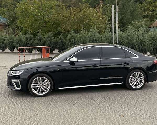 Ауди А4 2023 в Полтаве на Automoto.ua Черный Ауди А4, объемом двигателя 1.98 л и пробегом 35 тыс. км за 35500 $, фото 4 на Automoto.ua