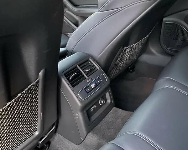 Ауди А4 2023 в Полтаве на Automoto.ua Черный Ауди А4, объемом двигателя 1.98 л и пробегом 35 тыс. км за 35500 $, фото 20 на Automoto.ua