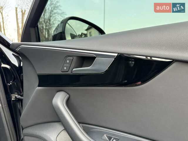 Чорний Ауді А4, об'ємом двигуна 1.98 л та пробігом 40 тис. км за 29900 $, фото 75 на Automoto.ua